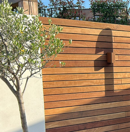  Modern ipe wood fence - luxury garden