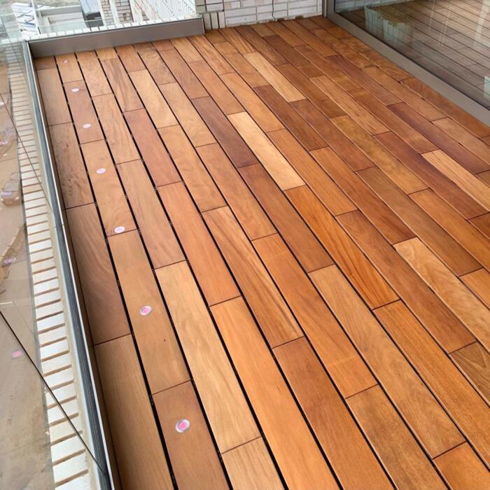 Decking board made of ipe hardwood with assembly clips