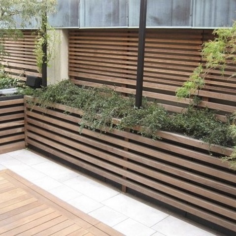 Ipe Beams 4.0 x 4.0 cm fence - modern and low