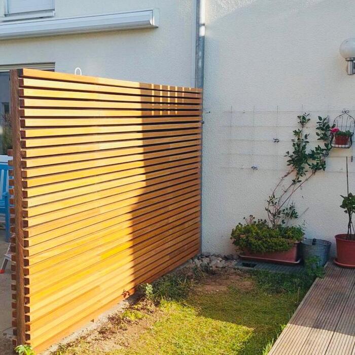 Luxury Ipe Slat Fence | Soundproof & Private