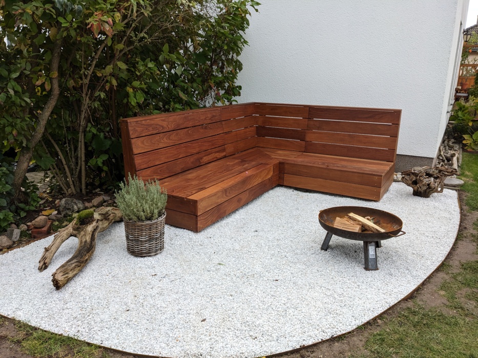 Sitting pit or garden bench Seating pit garden bench