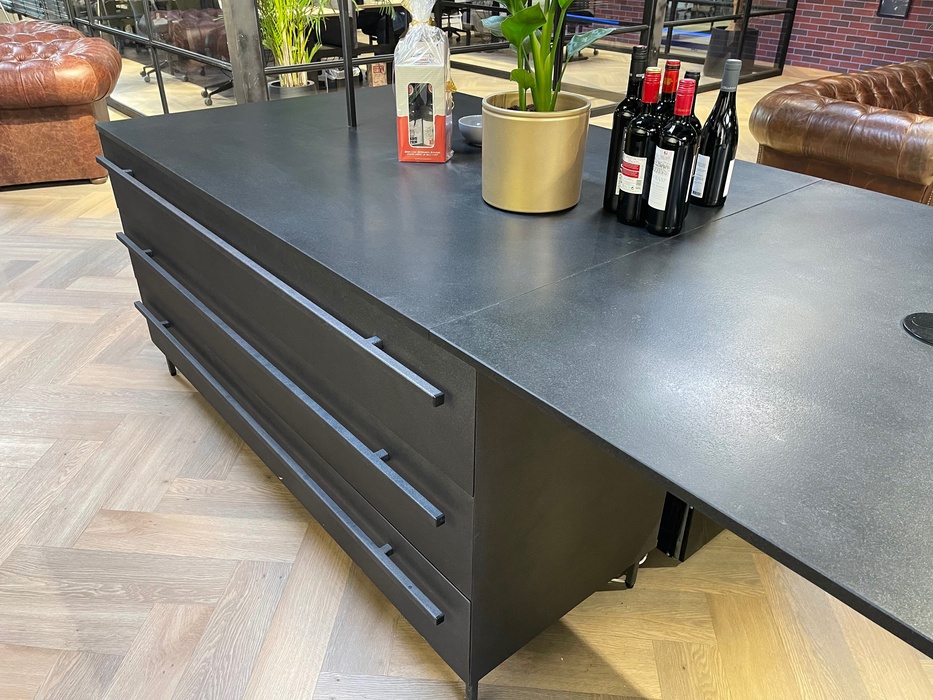 Kitchen island made of steel