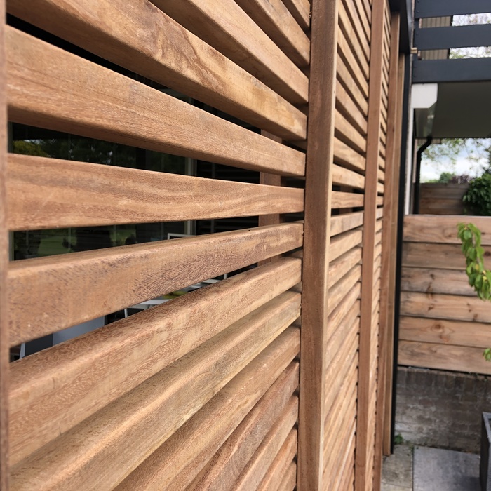 Modern wall of Ipe wood in 4x4 slats