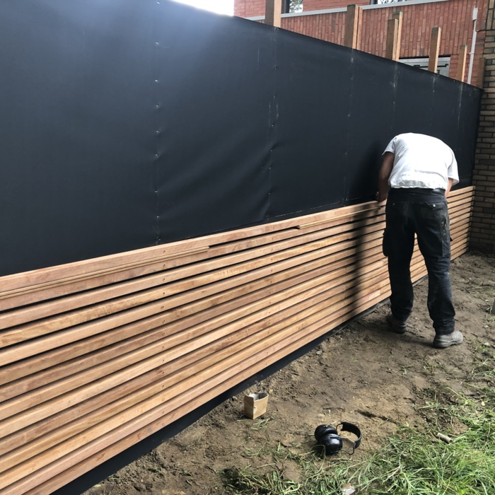 Slatted trellis clearance