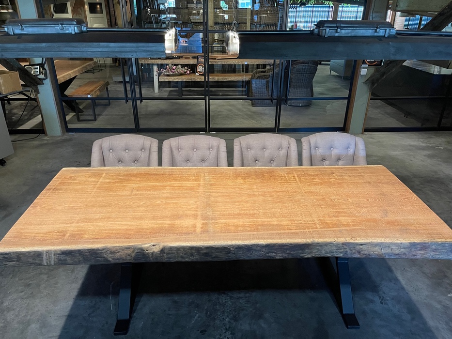 table nr 24