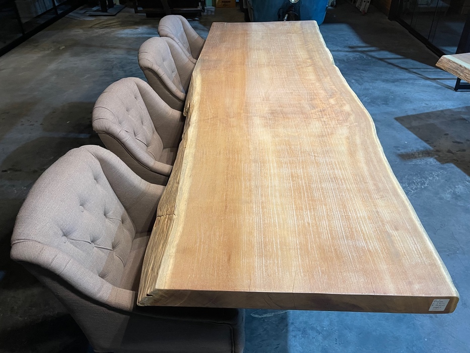 tree trunk table hardwood nr 15