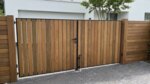 Ipe bespoke double gates for a driveway, 90 mm slats